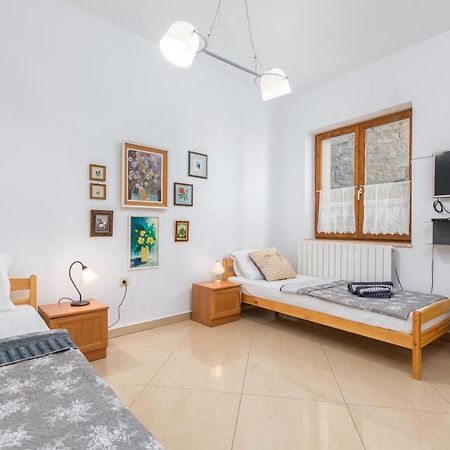 Apartment-Old Town-Dundo Pula Luaran gambar
