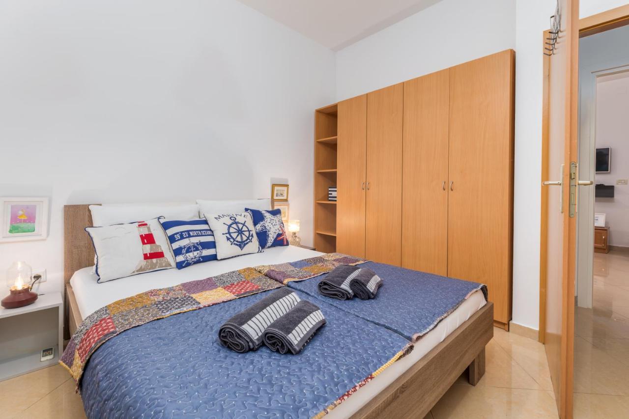 Apartment-Old Town-Dundo Pula Luaran gambar