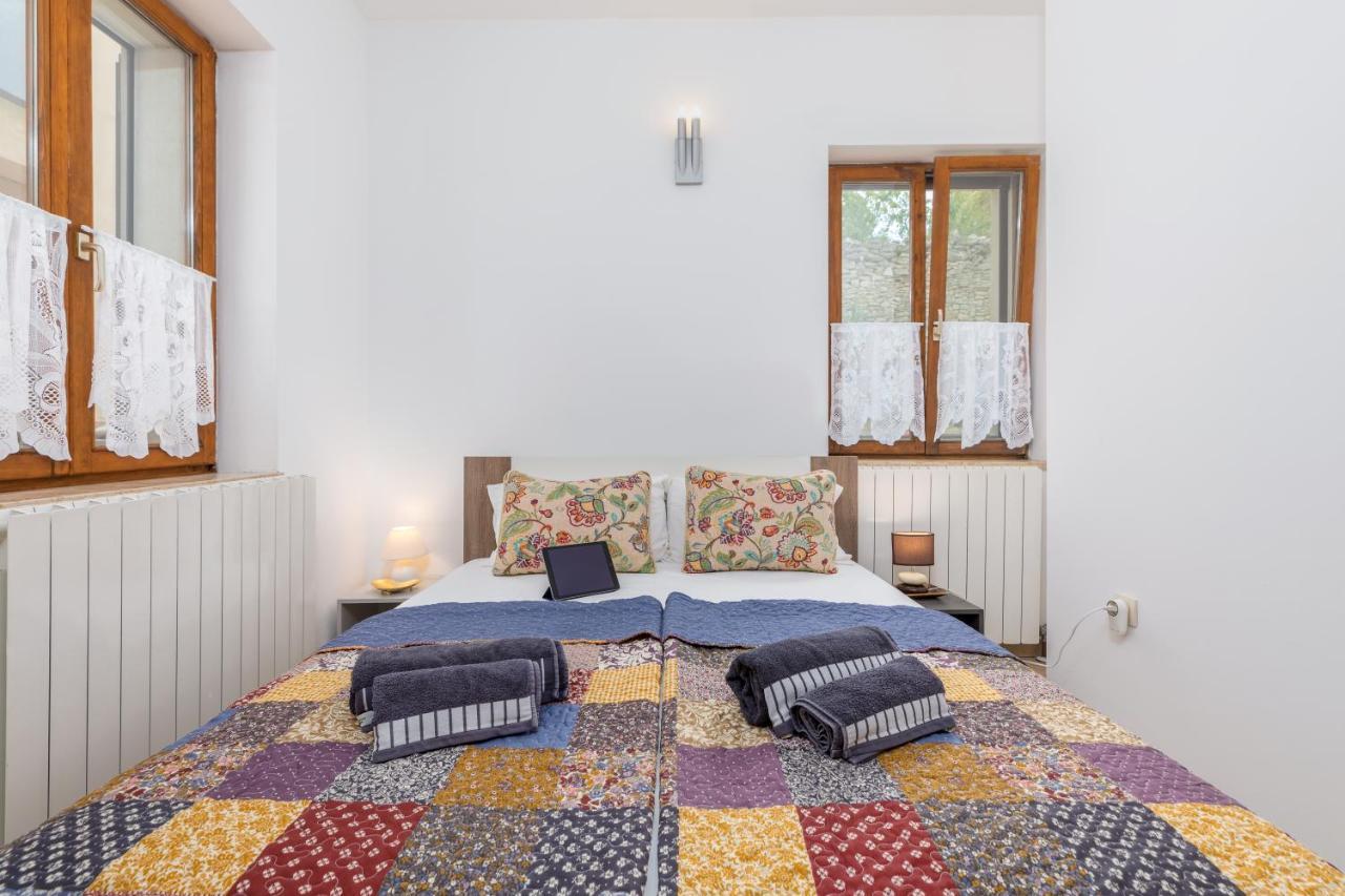 Apartment-Old Town-Dundo Pula Luaran gambar
