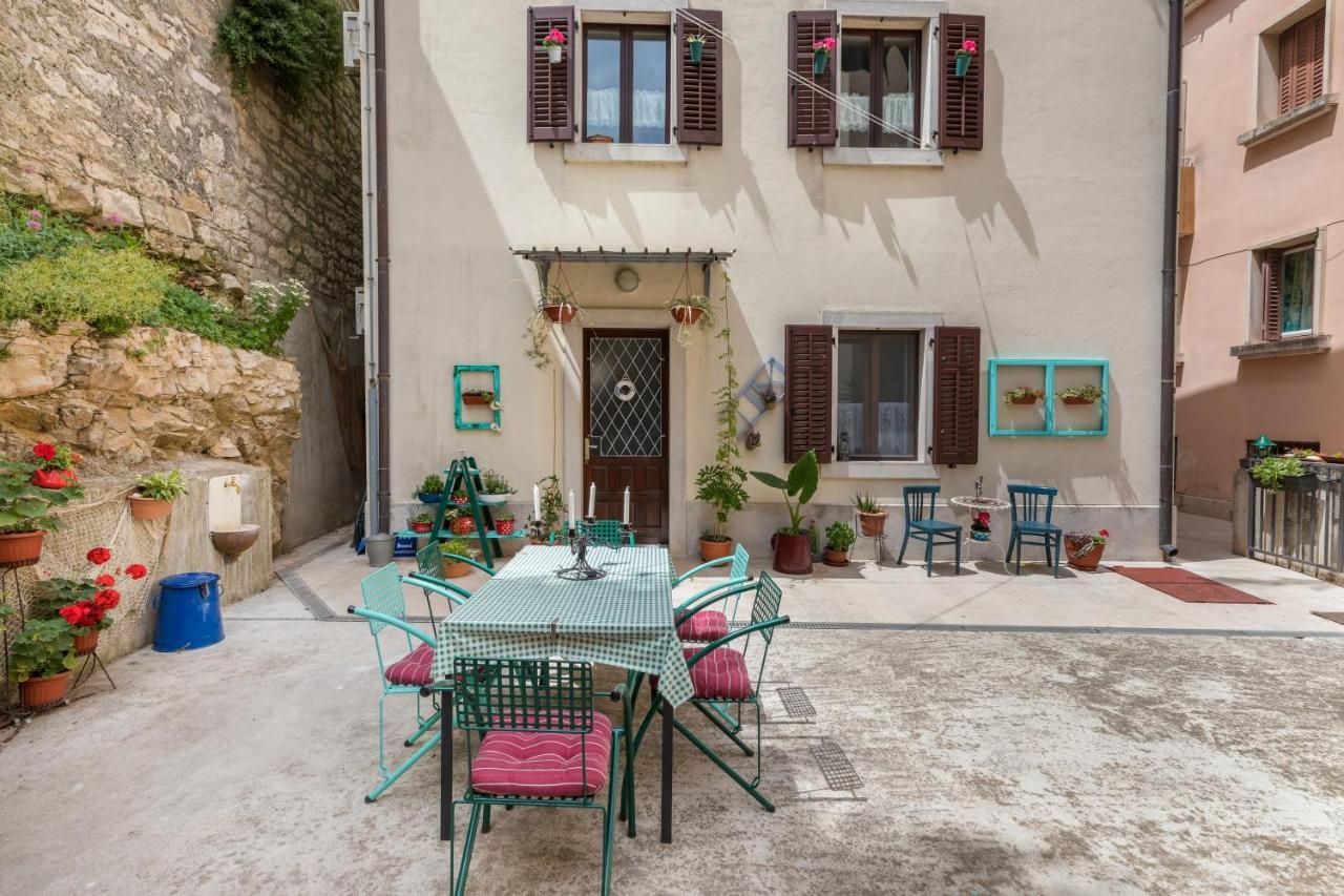 Apartment-Old Town-Dundo Pula Luaran gambar